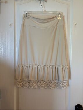 chic Cream crochet lace extender slip